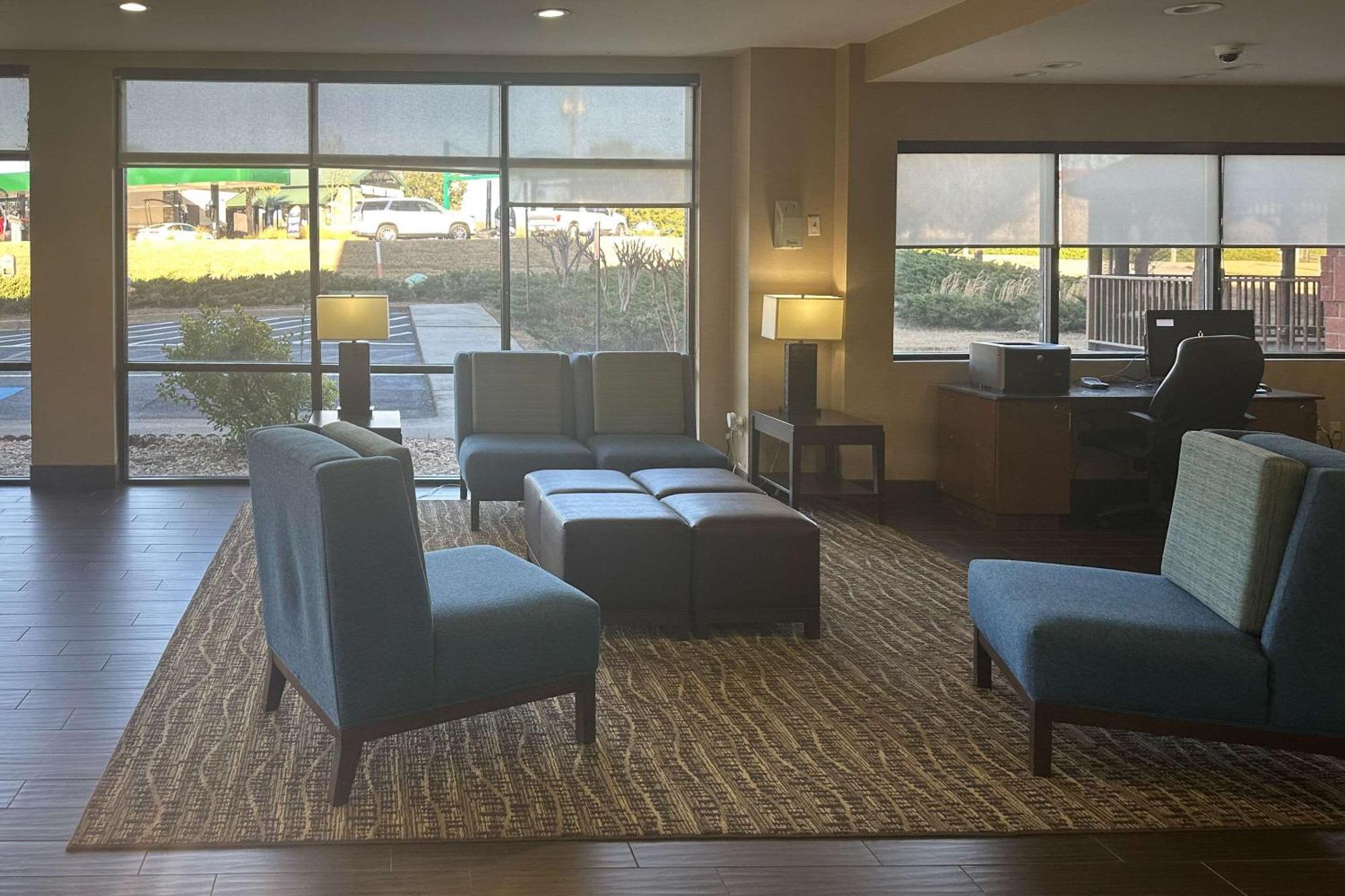 Comfort Suites Macon Eksteriør bilde
